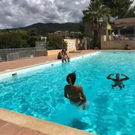 Refait à Neuf Vue *